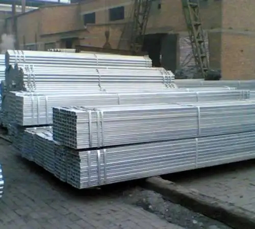 鍍鋅無(wú)縫方矩管